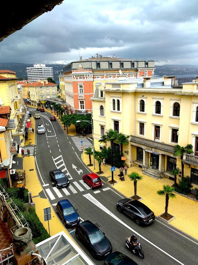 Apartment Albina Opatija Zewnętrze zdjęcie